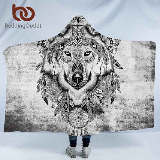 VALOA HOME — Wolf Hooded Sherpa Blanket
