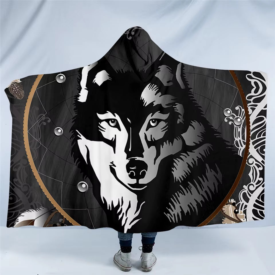 VALOA HOME — Wolf Hooded Sherpa Blanket